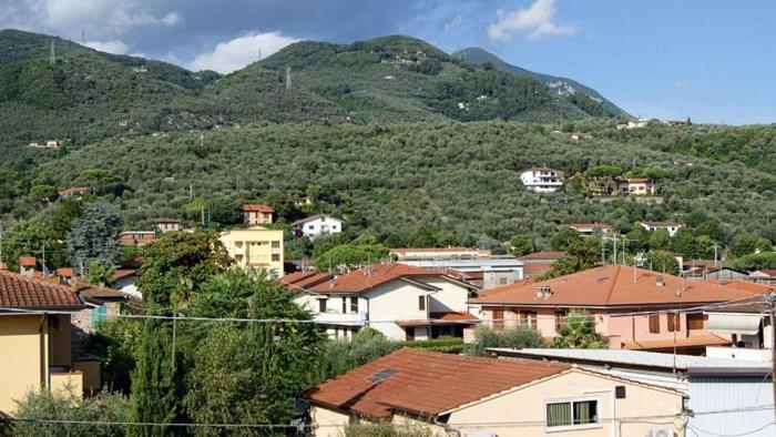 Nonna Lory Bed & Breakfast Пиетрасанта Екстериор снимка